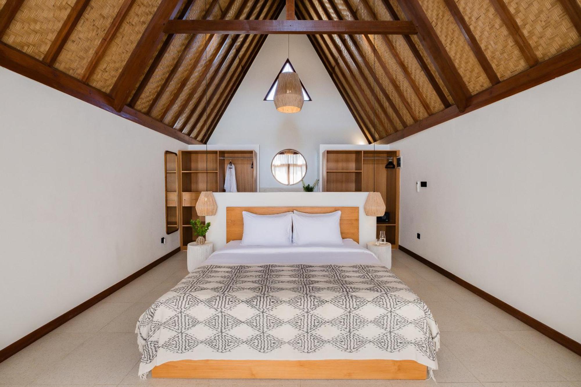 Treetop 1 - Spacious 3-bdr W Master Loft & Ocean Views * Pecatu (Bali)