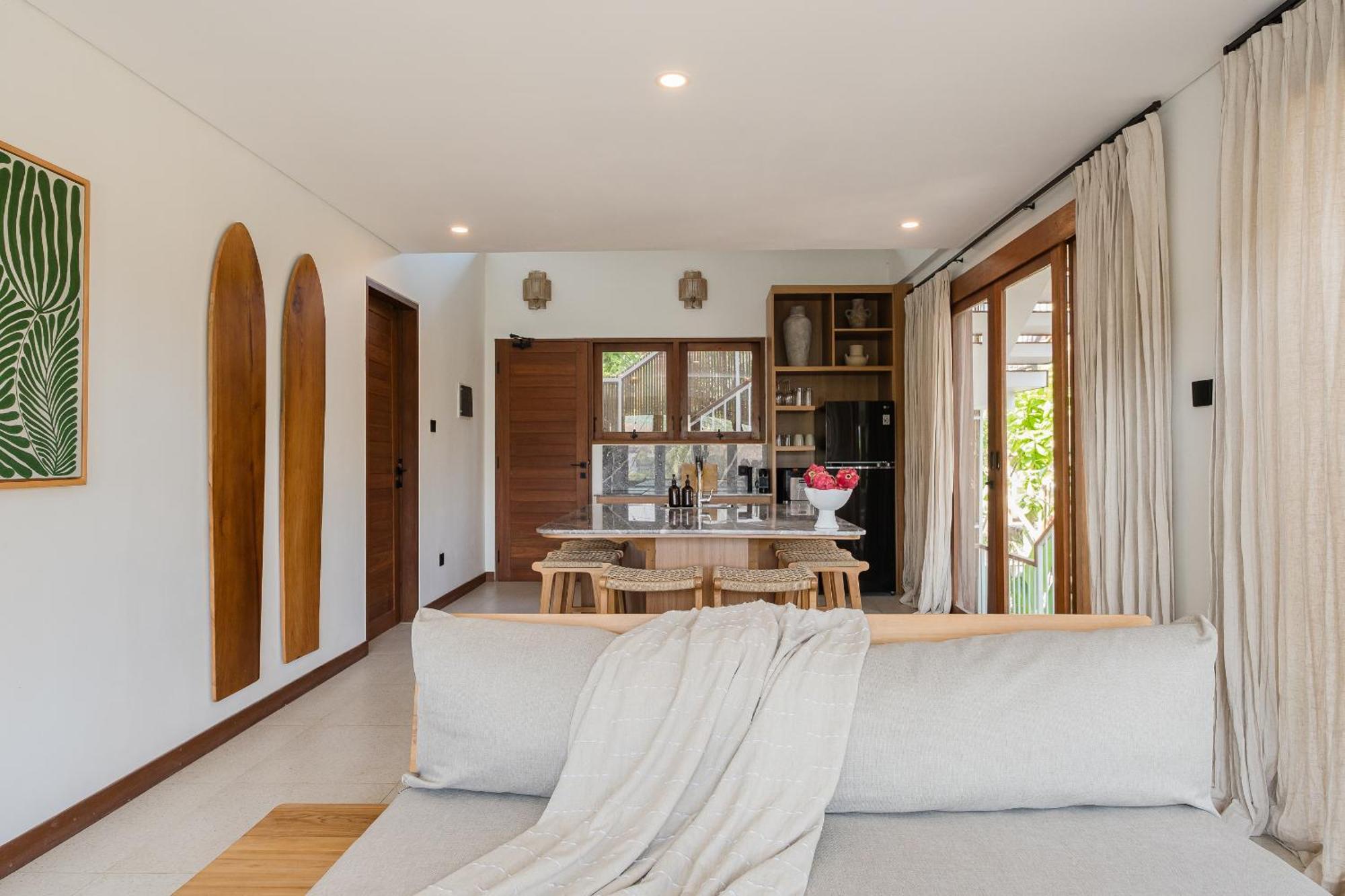 Villa Treetop 1 - Spacious 3-bdr W Master Loft & Ocean Views *